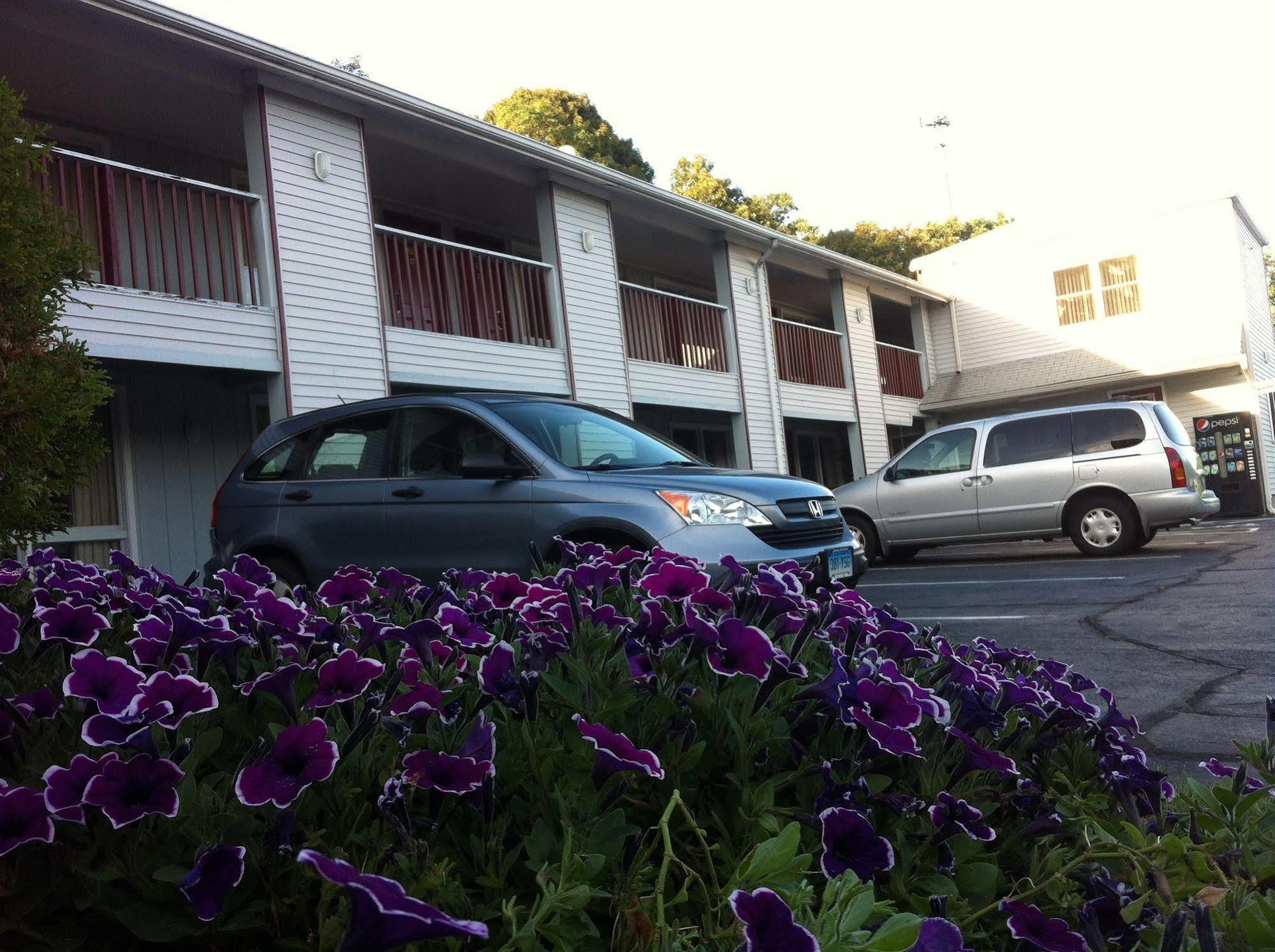 Liberty Inn Old Saybrook Esterno foto